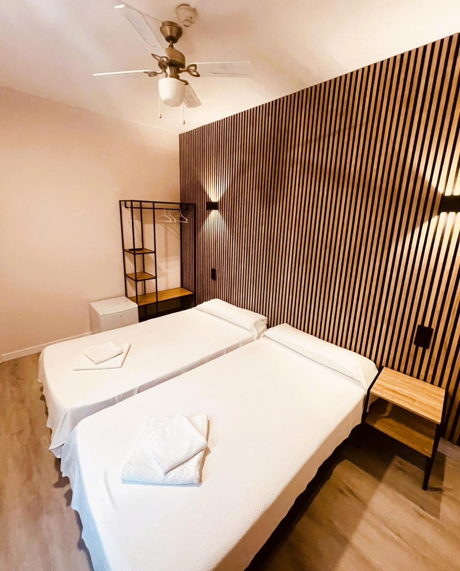 Colibri Hotel Calella Bagian luar foto