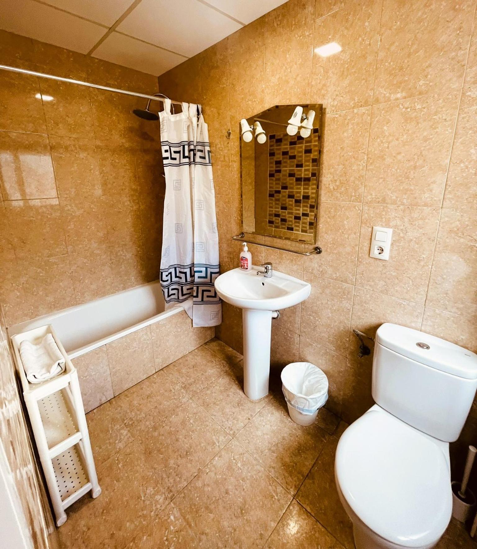 Colibri Hotel Calella Ruang foto
